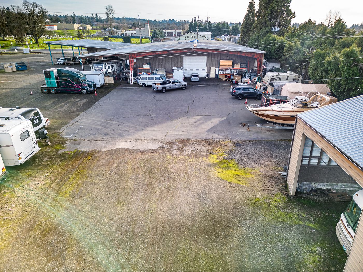 2.82 Industrial Acres + 18,400 SF Building photo